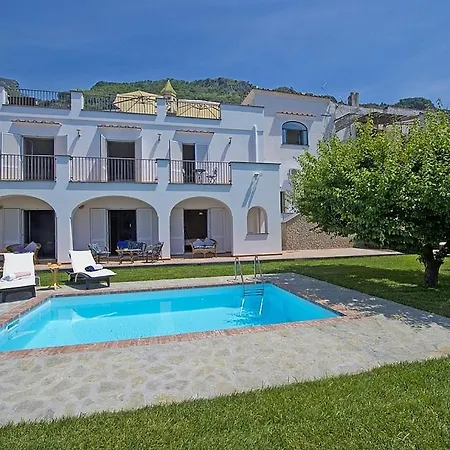 Villa Sleeps 16 Pool Air Con Wifi Praiano