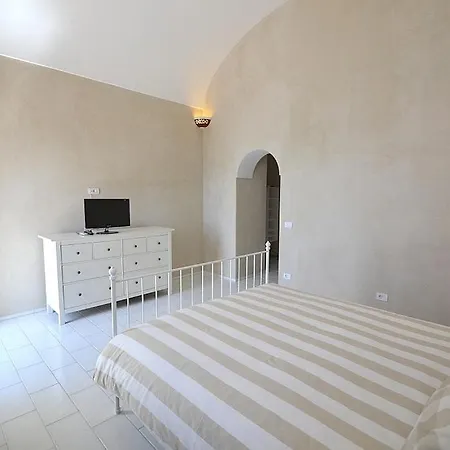 Sleeps 16 Pool Air Con Wifi Villa Praiano