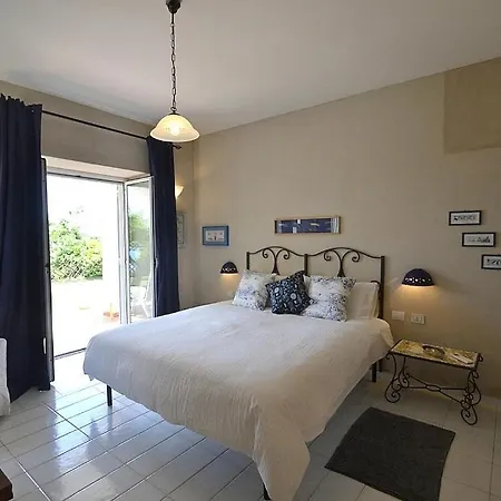 Sleeps 16 Pool Air Con Wifi Villa Praiano