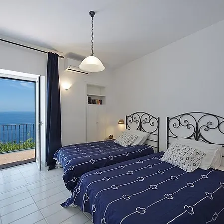 Villa Sleeps 16 Pool Air Con Wifi *